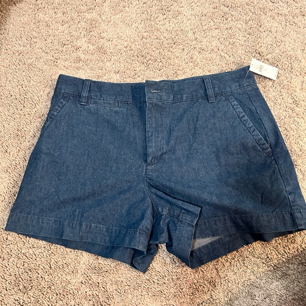 Gap Woman’s Jeans Shorts, size 10.